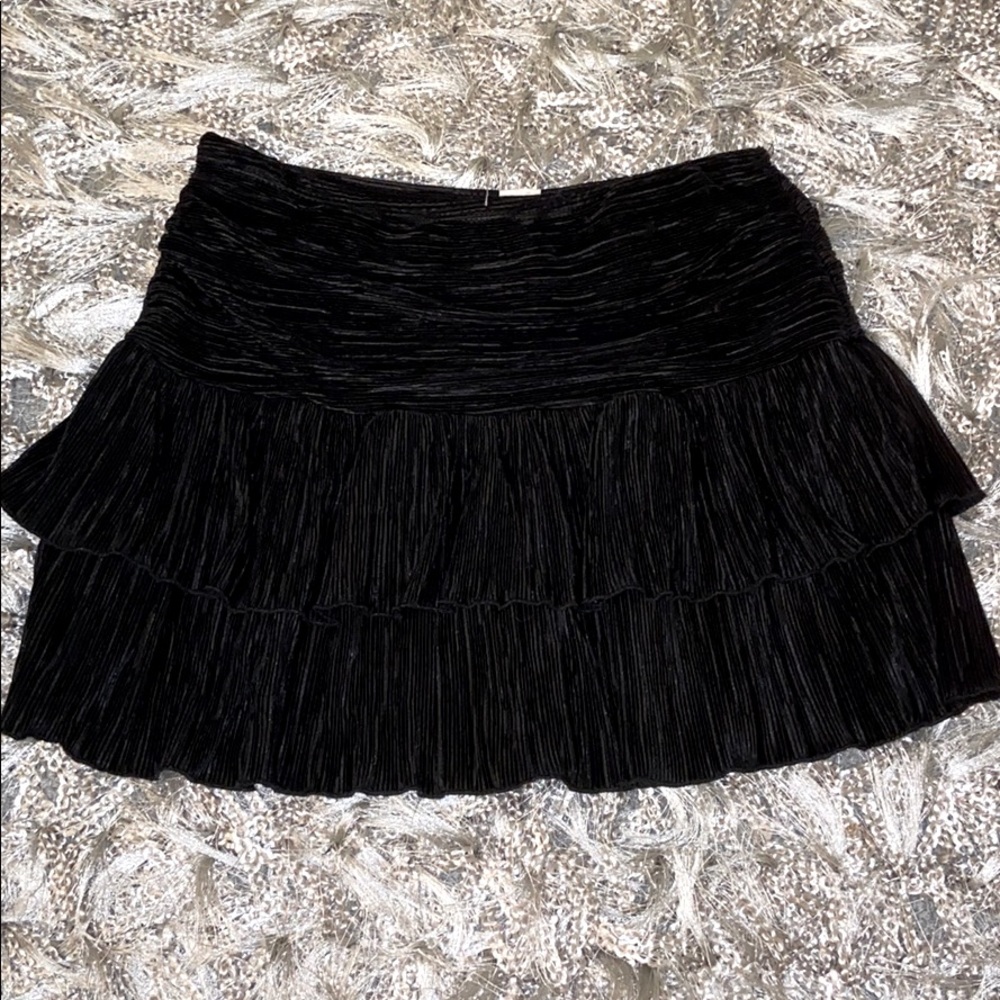 Little stretchy black skirt